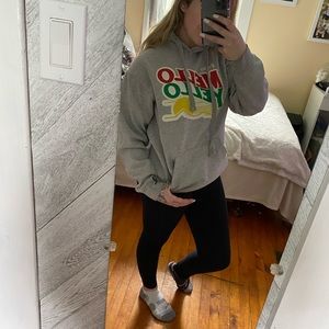 Mellow yellow sweatshirt